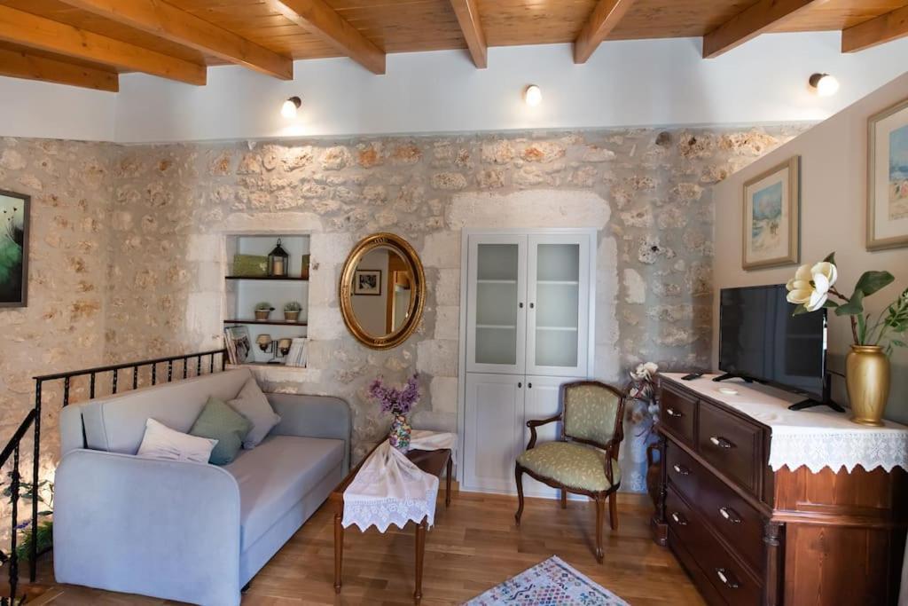 La Casa Di Bella A Tradional Stone House With Barbecue Villa Karia  Exterior photo