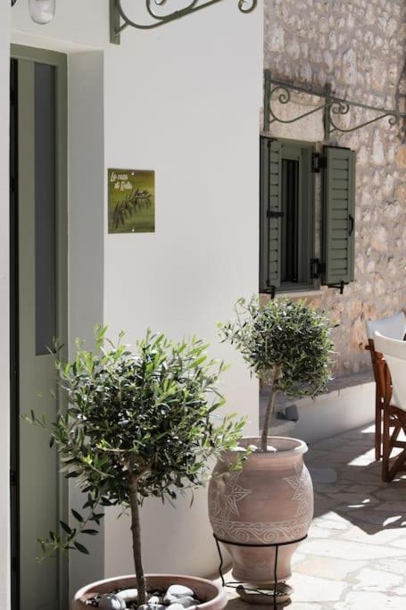 La Casa Di Bella A Tradional Stone House With Barbecue Villa Karia  Exterior photo